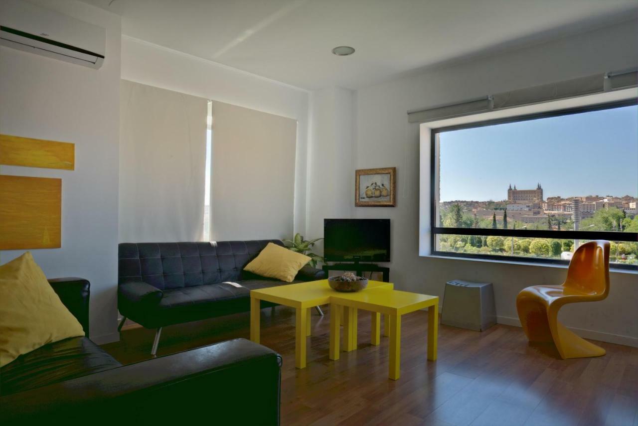 Toletum Low Cost Lofts Diafanos O 2Dormitorios Parking Municipal Gratis Al Aire Libre A 100M Toledo Exterior photo